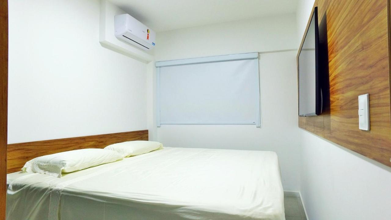 Apartamento Belissima E Sala Com Varanda Time Ponta - Al Maceió